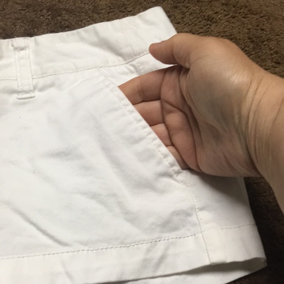 Mossimo Supply CO size 5 solid white shorts EUC - Picture 2 of 10